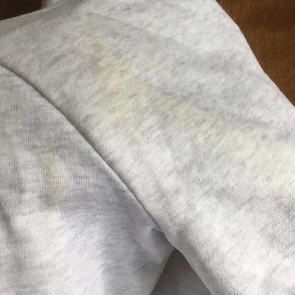 Calvin Klein Jeans hoodie L (14/16) NWT w/ flaw - Picture 7 of 10